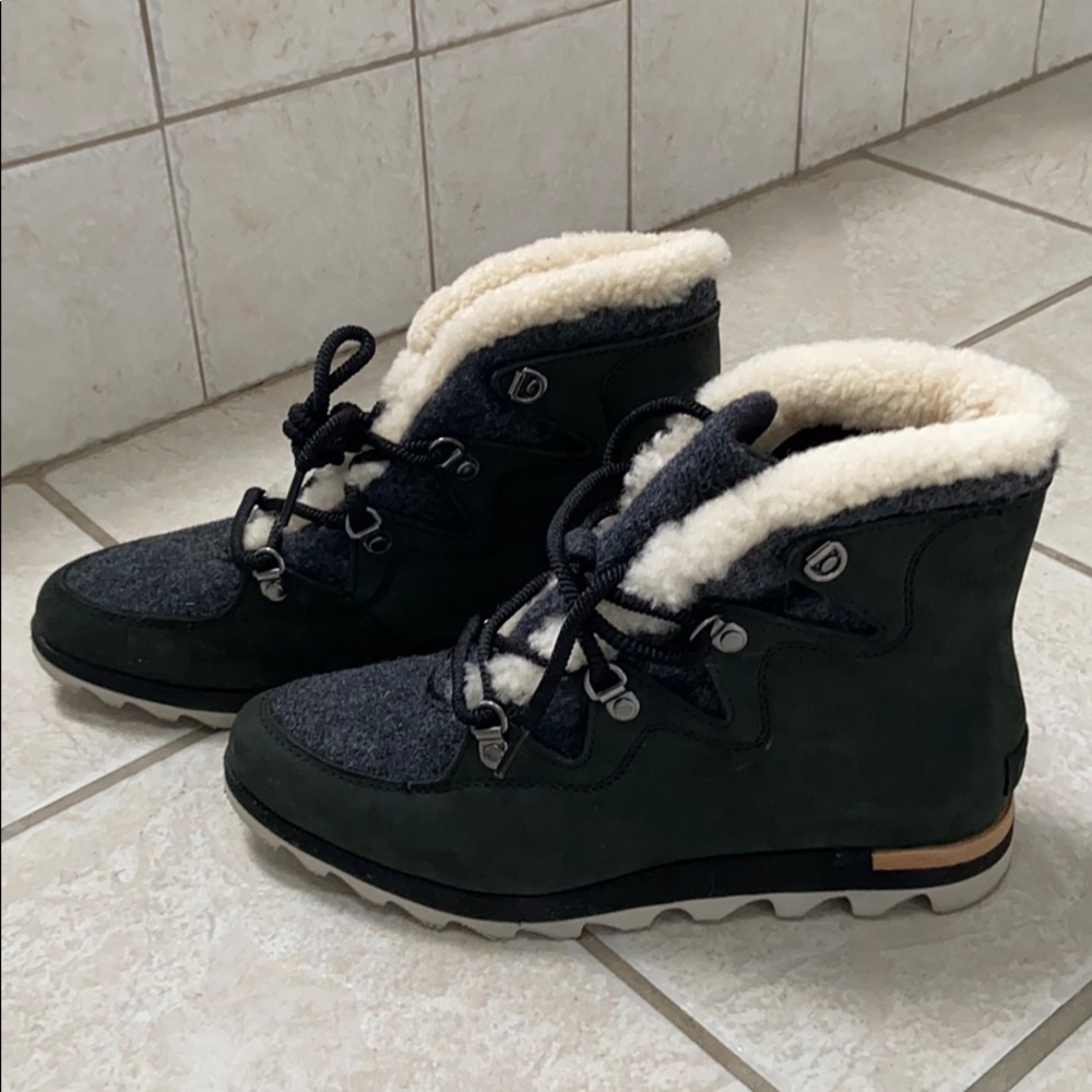 Sorel Harlow Boot